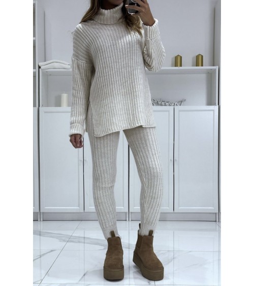 Ensemble beige en tricot